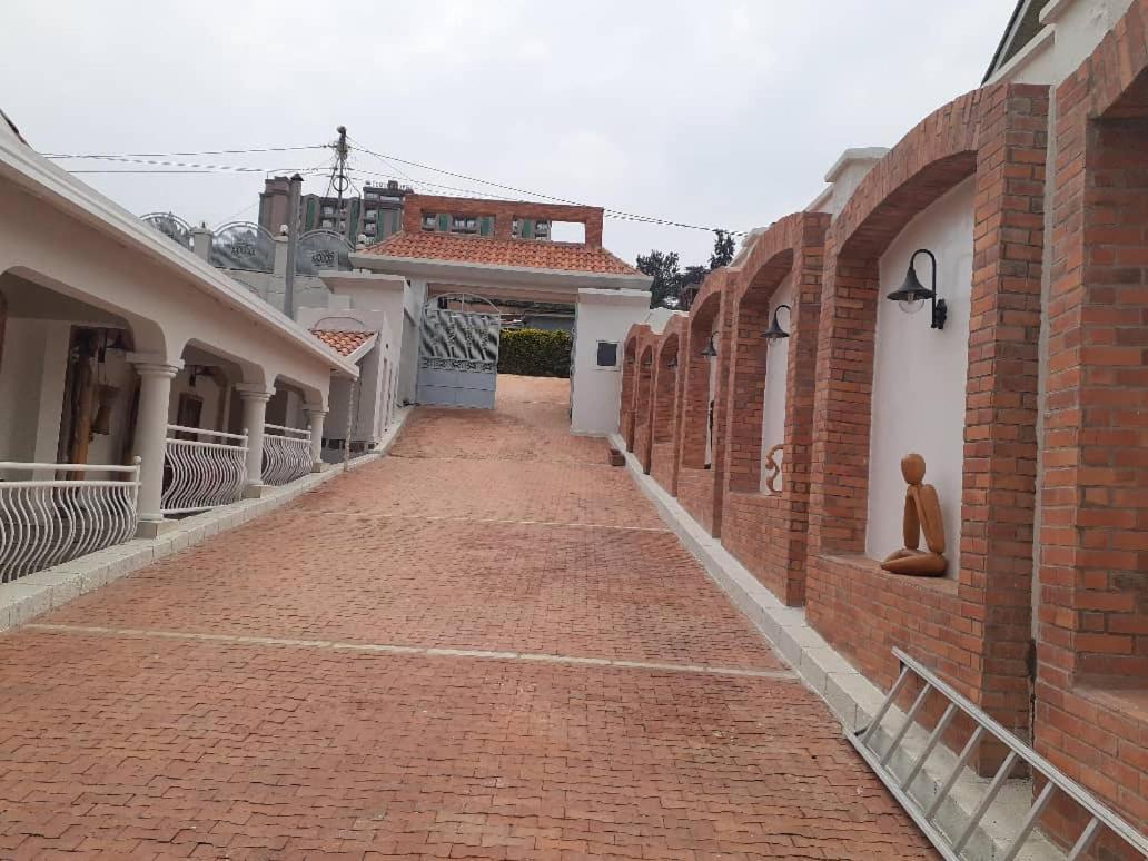 Cari Hotel Kigali Luaran gambar