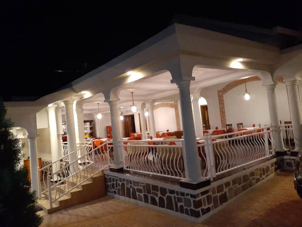 Cari Hotel Kigali Luaran gambar